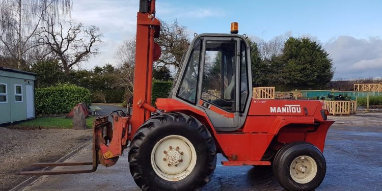 Manitou Forklift M226CP