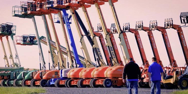 Used Forklifts & Aerial Lifts
