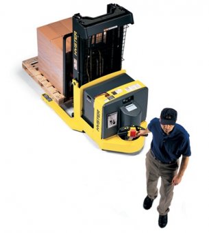 W20-30ZR---Walkie-Reach-Stacker